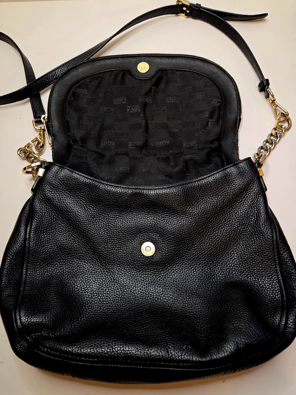 Michael Kors Bedford Crossbody Zip Flap Large Pebbled Leather Black Purse - Picture 5 of 13